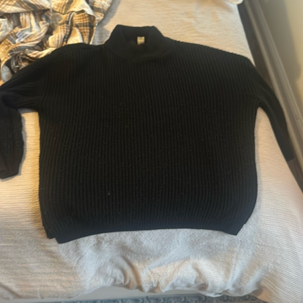 this is a black turtleneck thick sweater from H&M in size medium